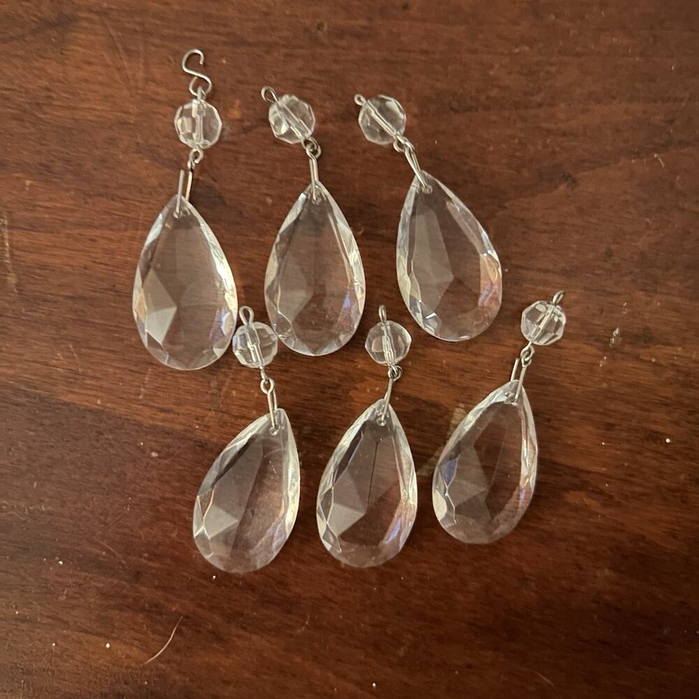 Vintage Chandelier/Lamp Tear Drop Crystal Glass Prisms~ Lot Of 6 ~2.25” Drop